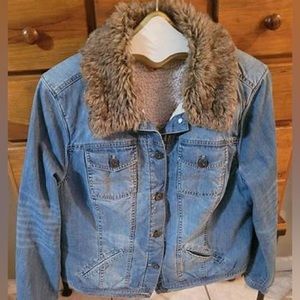 Ruff Hewn Light Blue Denim Jacket with Brown Faux Fur Collar